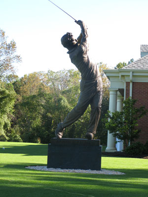 Arnold Palmer statue  Wake Forest